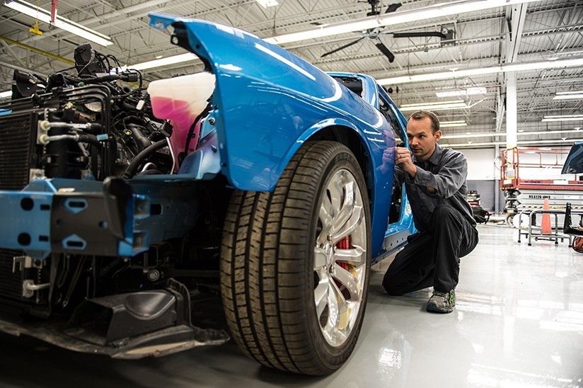 Penske Vehicle Services technician